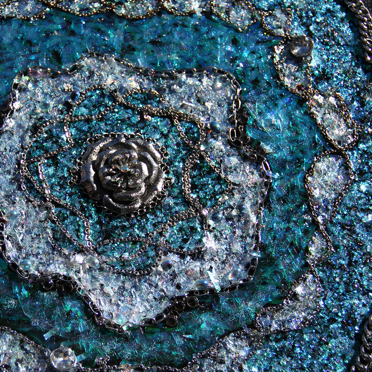 Don’t Feel Blue, Feel Turquoise